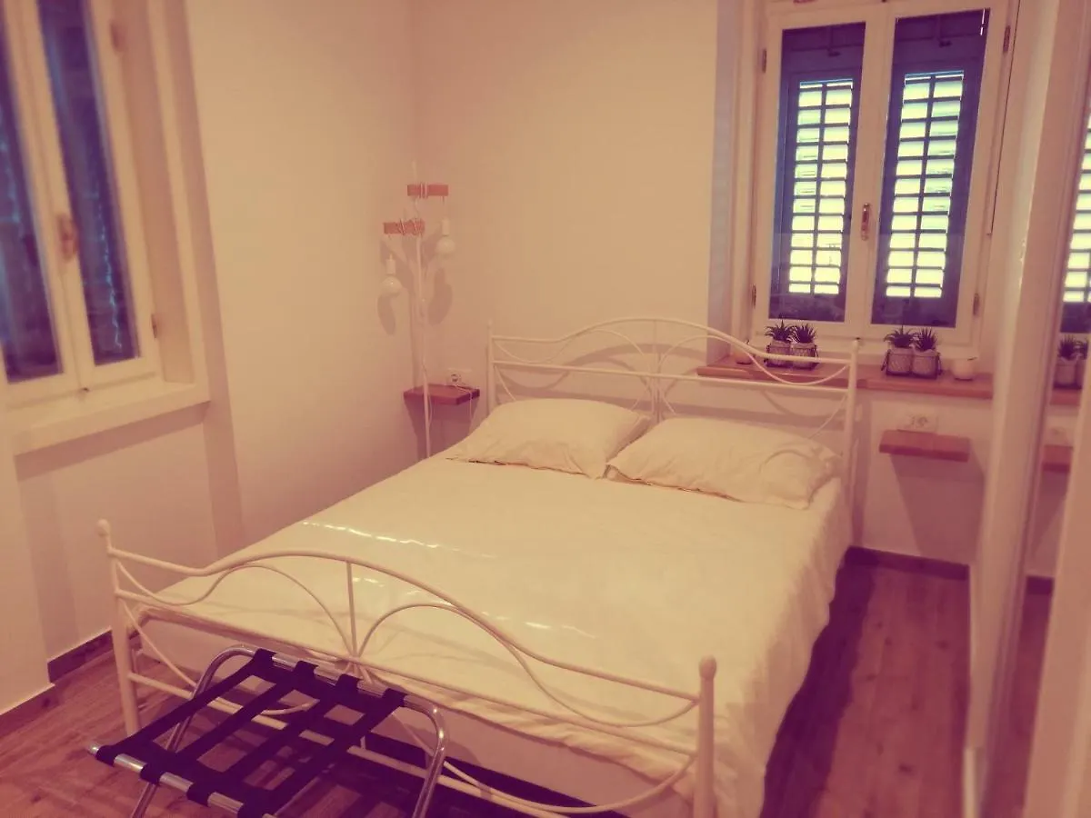 Studio Apartman Villa Gianna Lovran Apartament